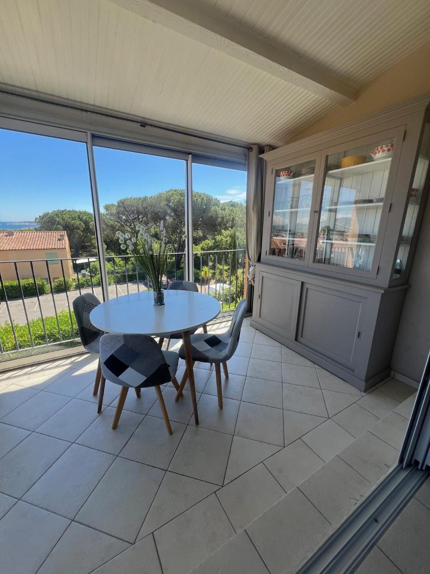 Appartement Vue Mer Golfe De Saint-Tropez 孔格林 外观 照片