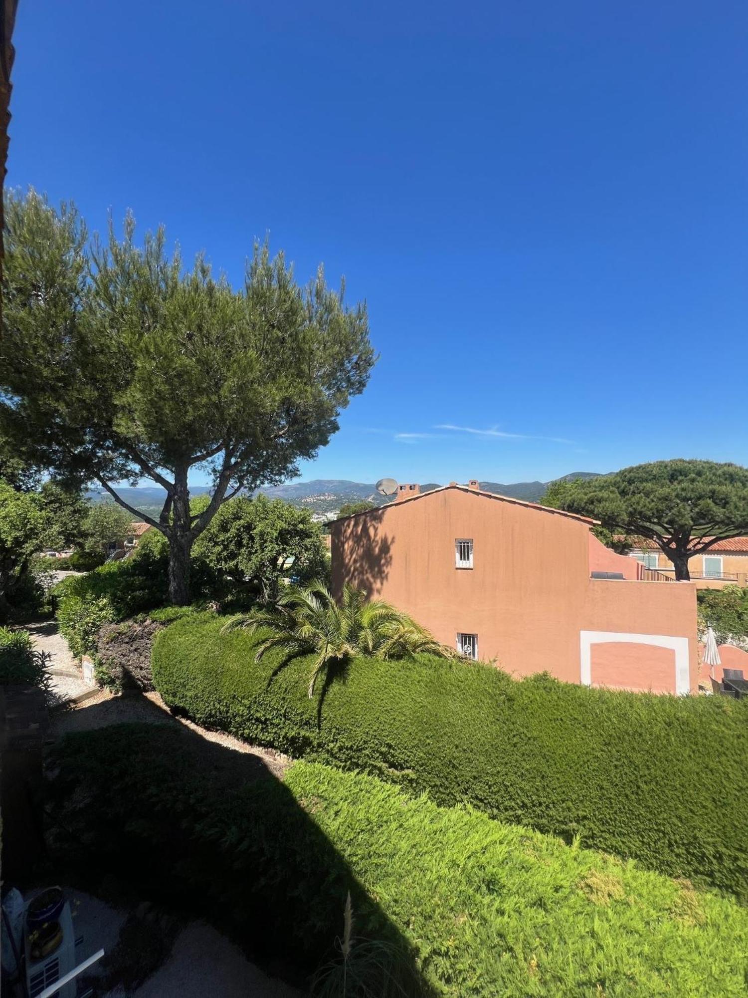 Appartement Vue Mer Golfe De Saint-Tropez 孔格林 外观 照片